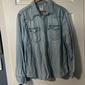 Levi’s jean button up shirt